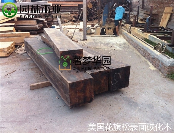 防腐木涼亭木是一種常見(jiàn)的建筑形式