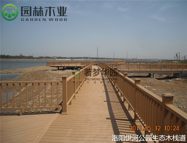 防腐木護欄多少一米 防腐木護欄多少一米