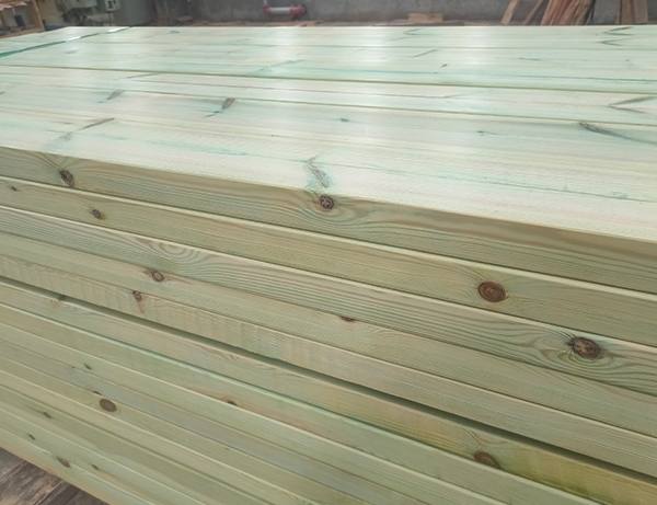 常用到的防腐木材料有哪些 常用到的防腐木材料有哪些